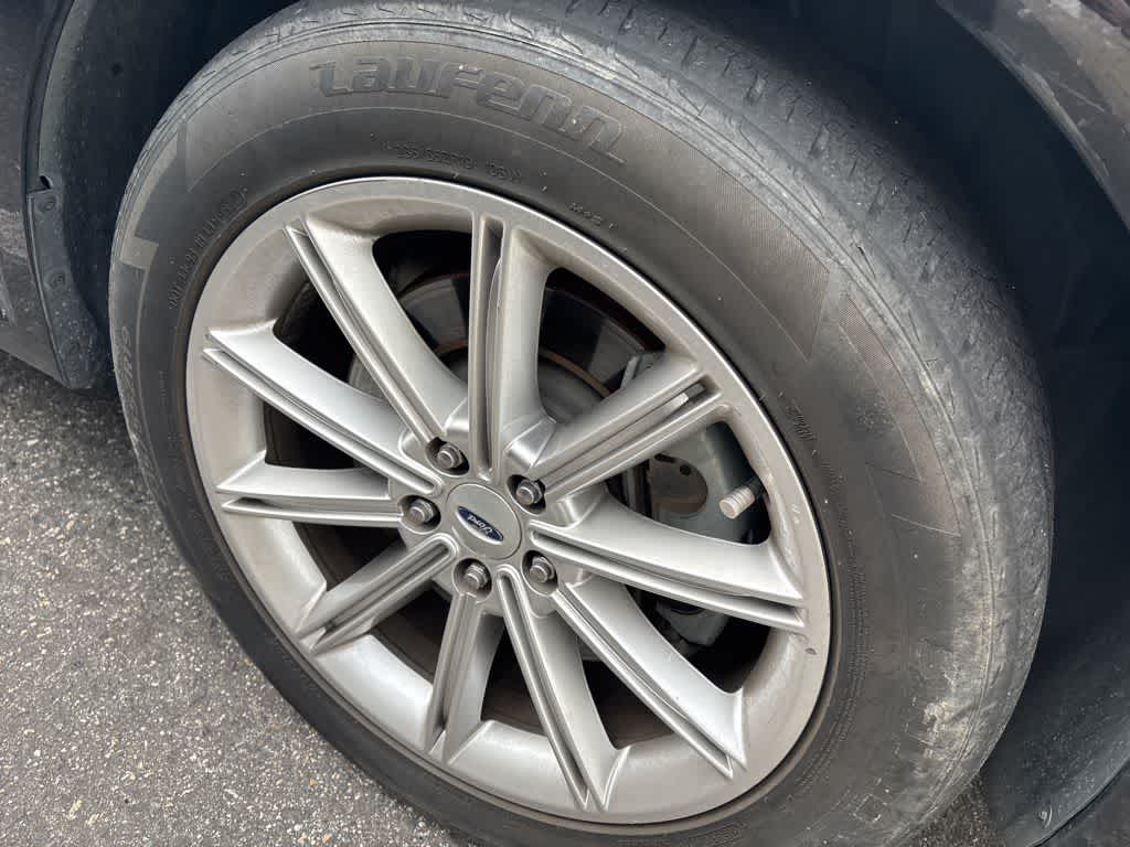 Thumbnail: 2019 Ford Flex - 3