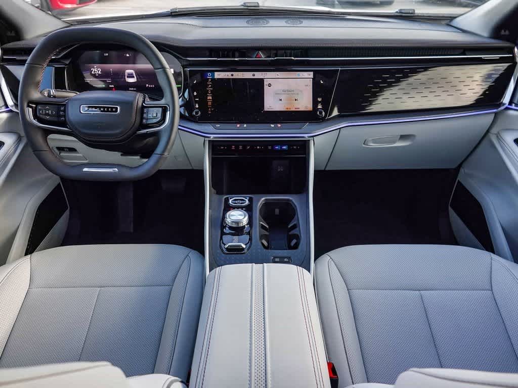 Thumbnail: 2025 Jeep Wagoneer S - 11