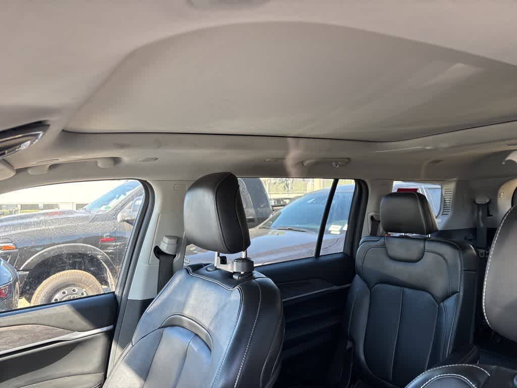 Thumbnail: 2022 Jeep Grand Cherokee - 10