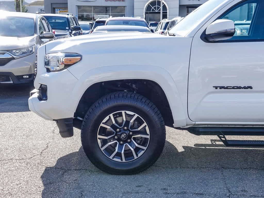 Thumbnail: 2021 Toyota Tacoma - 9