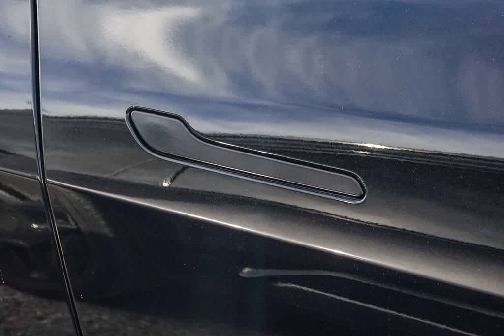 Thumbnail: 2022 Tesla Model Y - 9