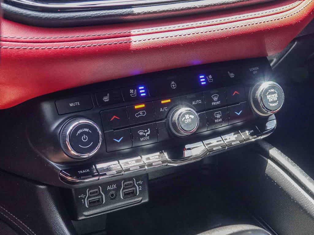 Thumbnail: 2022 Dodge Durango - 21