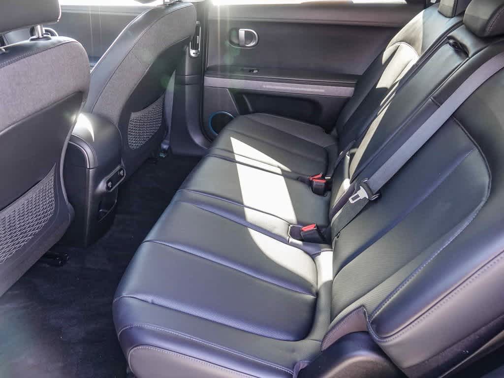 Thumbnail: 2023 Hyundai Ioniq 5 - 18