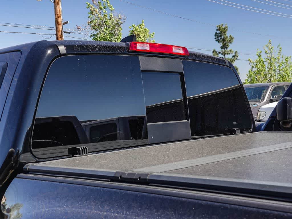 Thumbnail: 2023 Nissan Frontier - 13