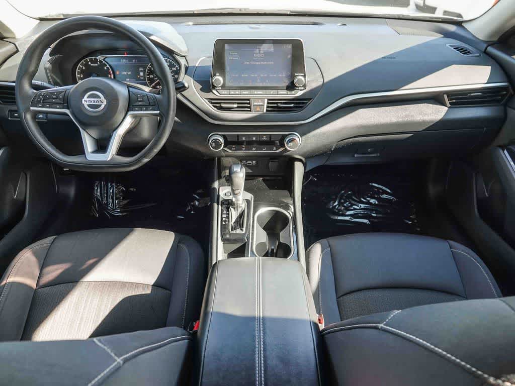 Thumbnail: 2021 Nissan Altima - 11