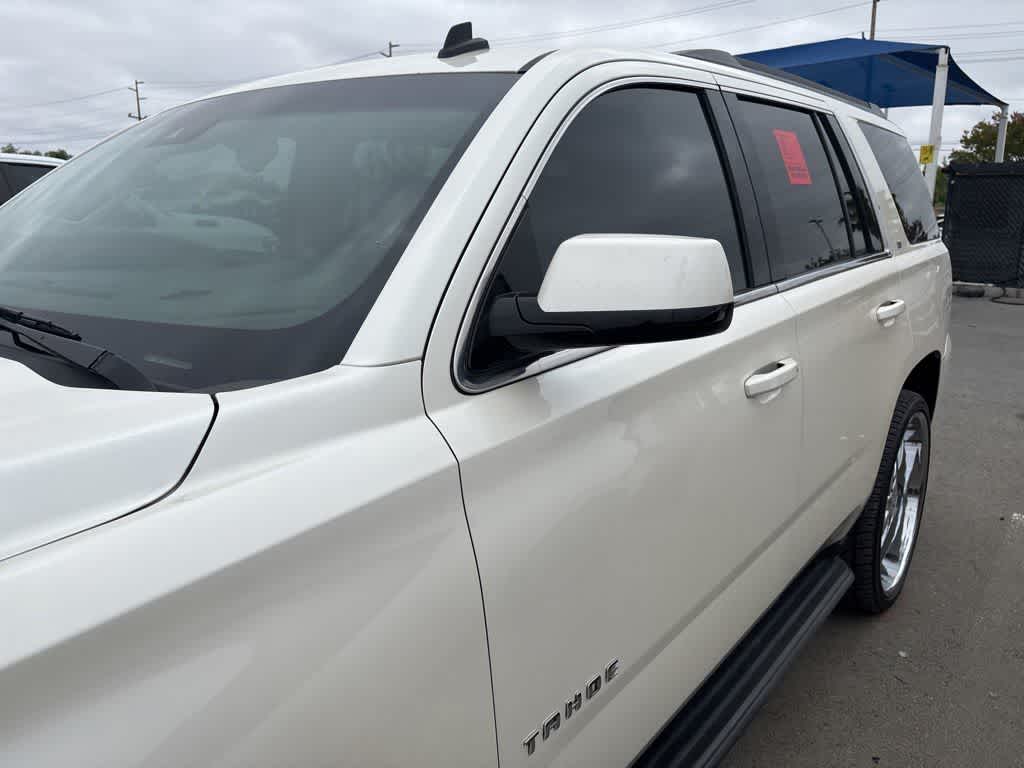Thumbnail: 2015 Chevrolet Tahoe - 3