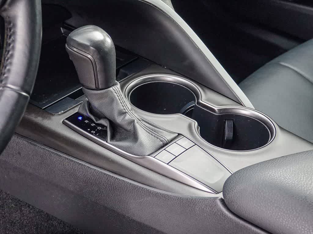 Thumbnail: 2023 Toyota Camry - 18