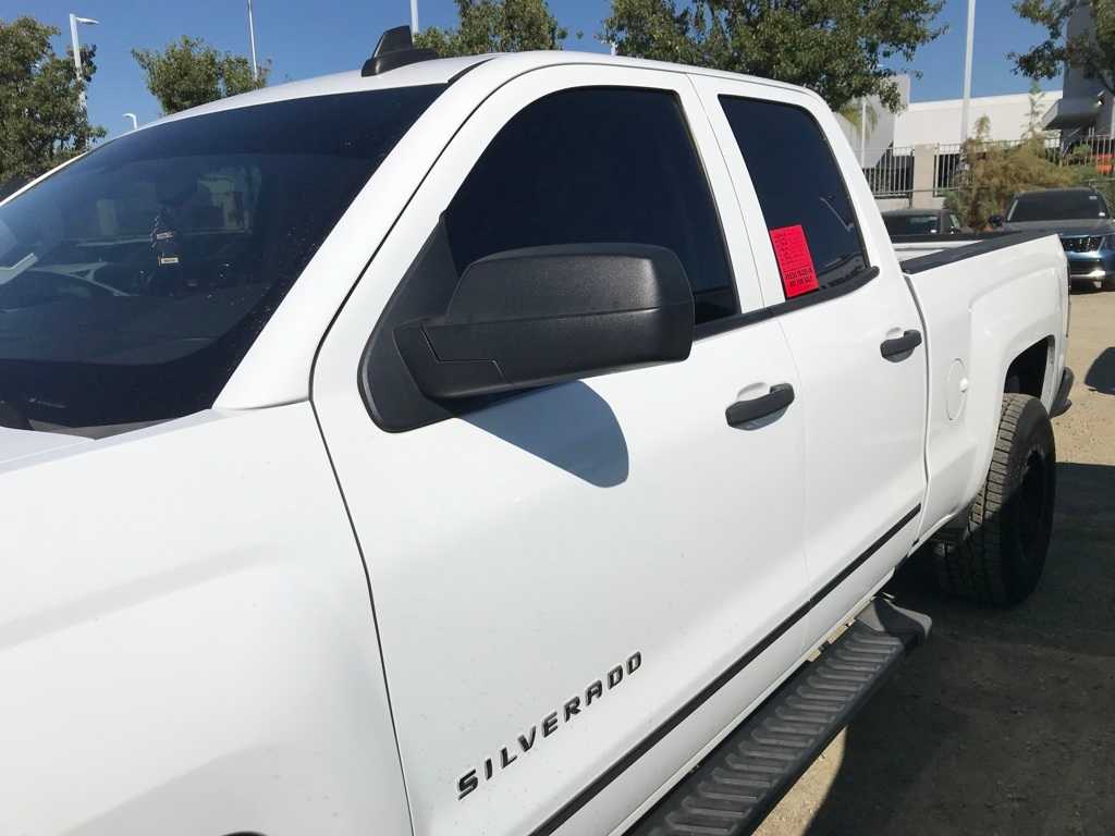 Thumbnail: 2016 Chevrolet Silverado 1500 - 3