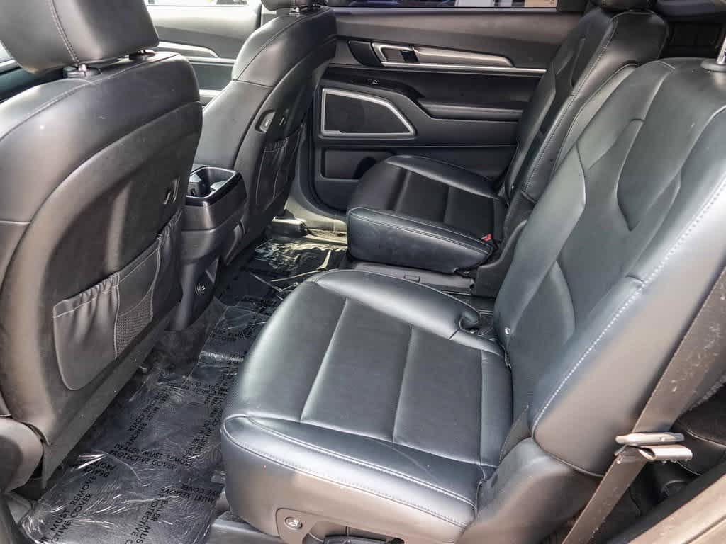 Thumbnail: 2020 Kia Telluride - 17