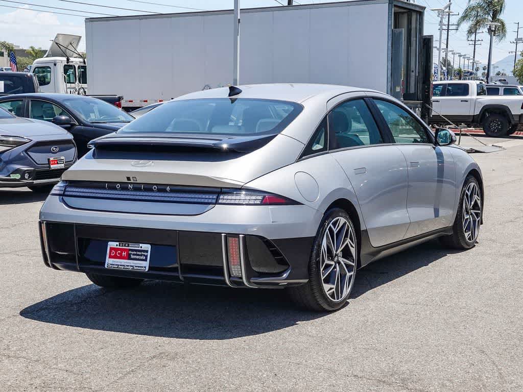 Thumbnail: 2023 Hyundai Ioniq 6 - 4