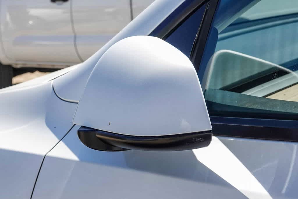 Thumbnail: 2020 Tesla Model Y - 21