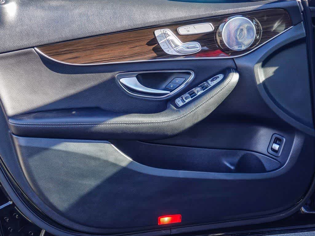 Thumbnail: 2020 Mercedes-Benz C-Class - 19