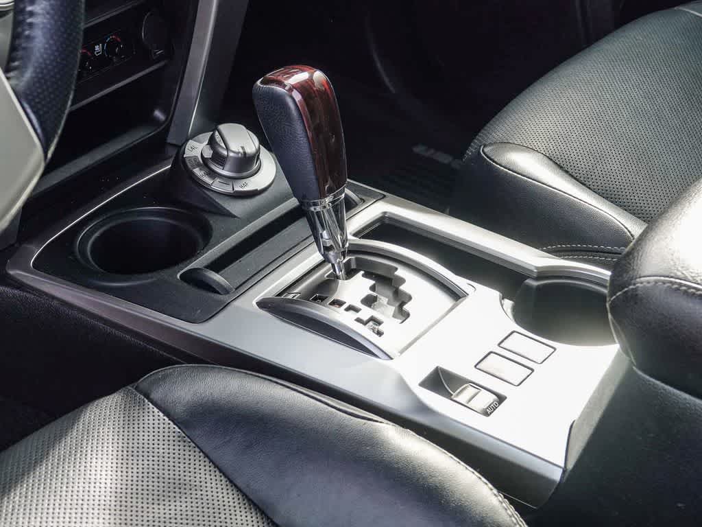 Thumbnail: 2018 Toyota 4Runner - 17