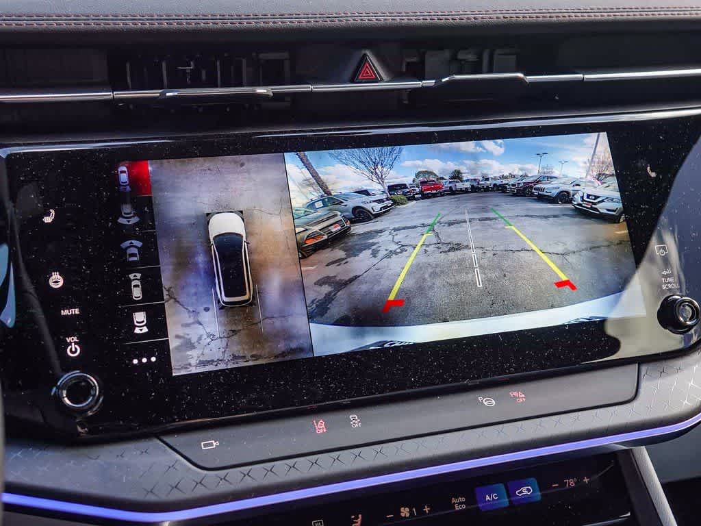 Thumbnail: 2025 Jeep Wagoneer S - 21