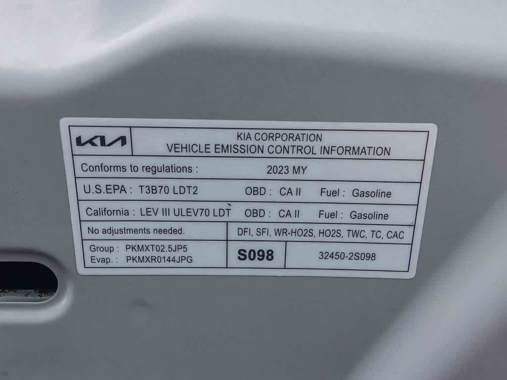 Thumbnail: 2023 Kia Sorento - 27