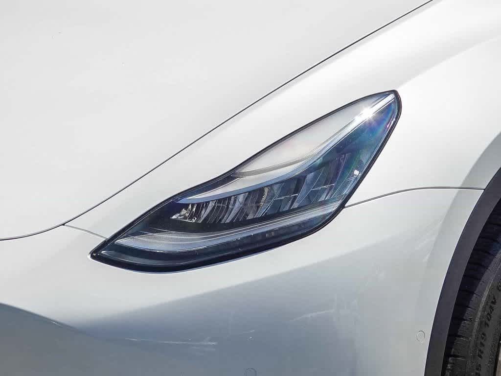 Thumbnail: 2020 Tesla Model Y - 8