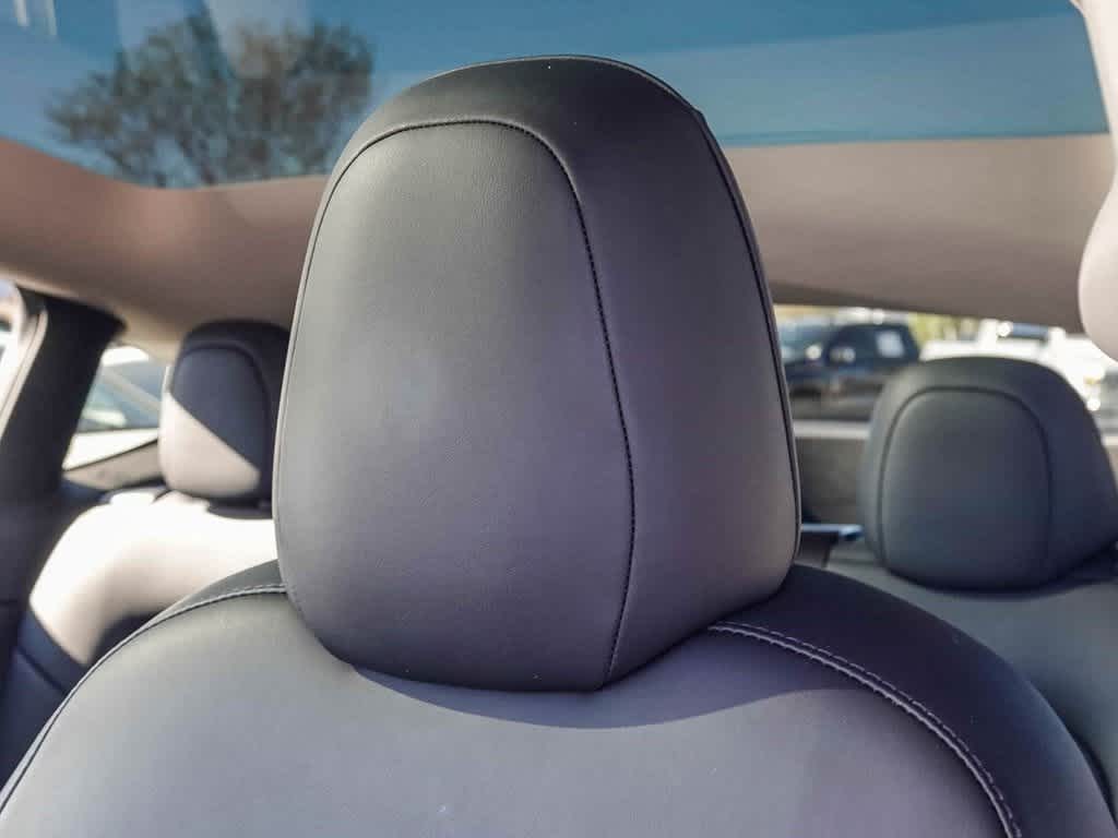 Thumbnail: 2021 Tesla Model Y - 24