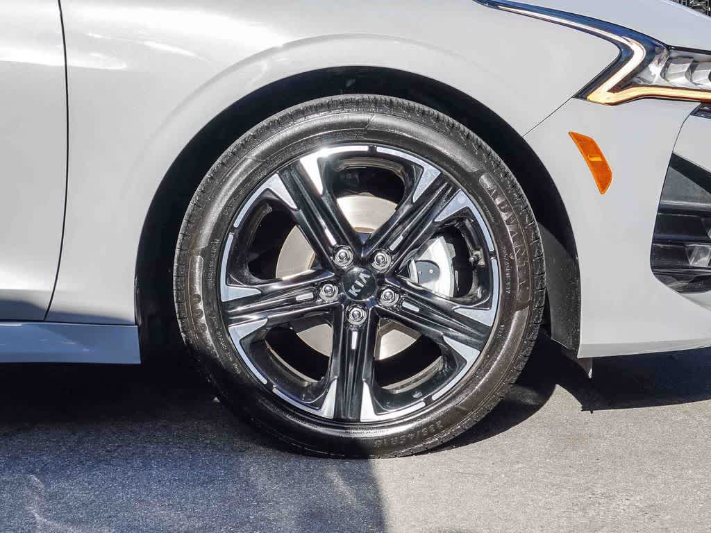 Thumbnail: 2021 Kia K5 - 10