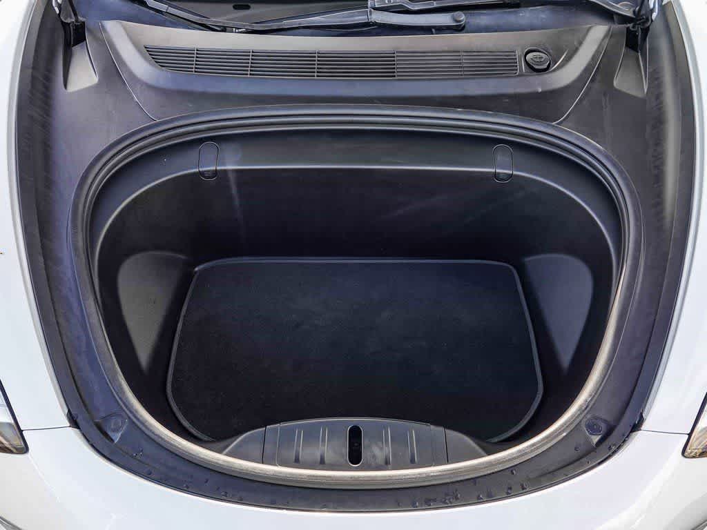 Thumbnail: 2018 Tesla Model 3 - 20