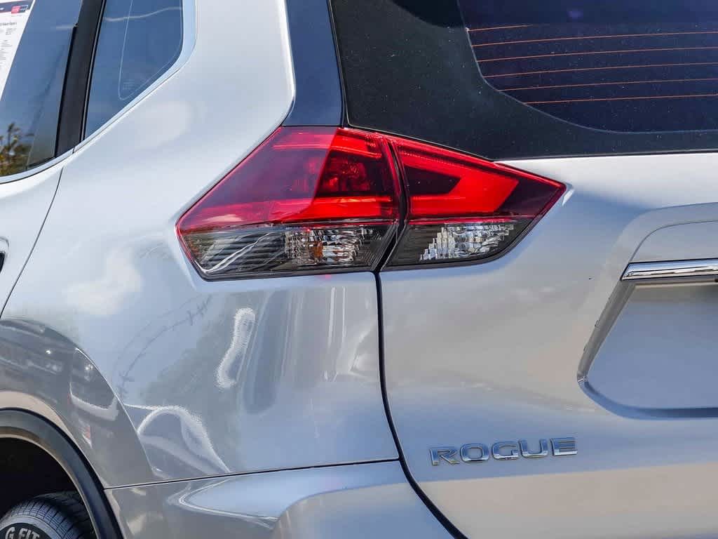 Thumbnail: 2018 Nissan Rogue - 7