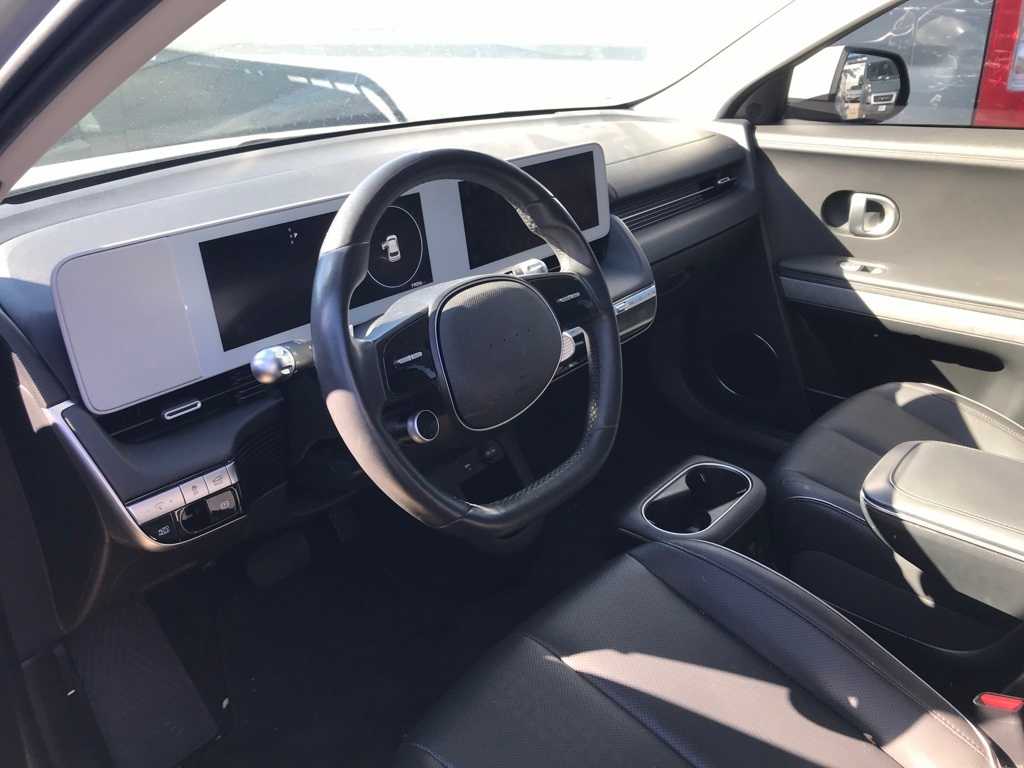 Thumbnail: 2023 Hyundai Ioniq 5 - 6