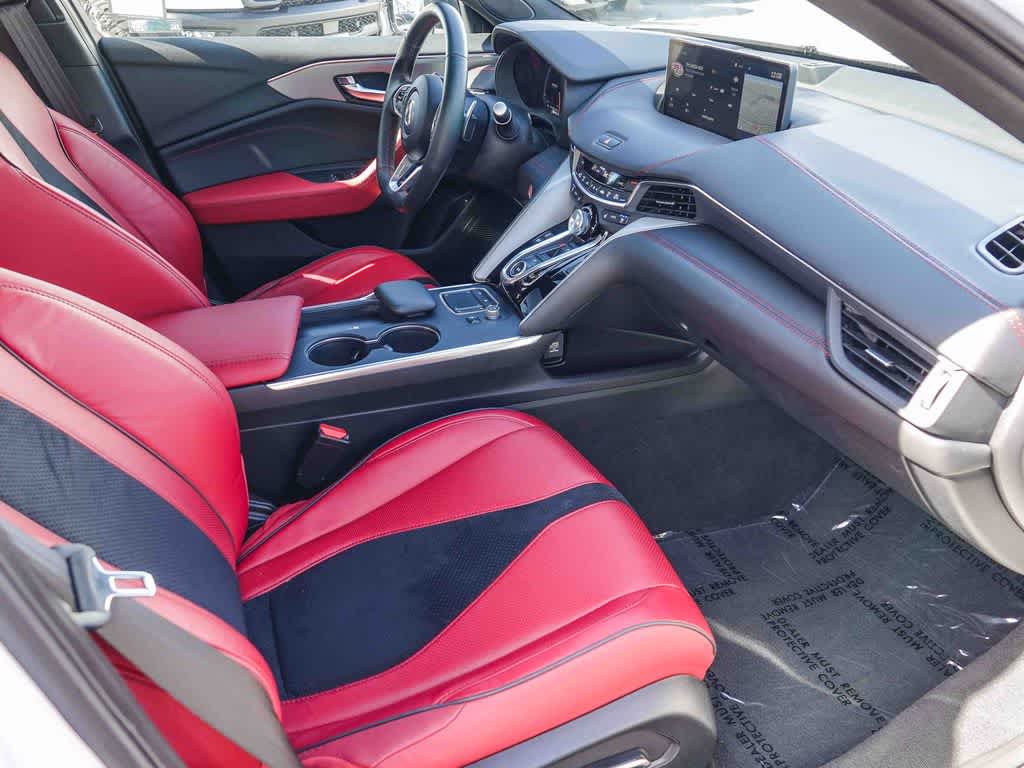 Thumbnail: 2025 Acura TLX - 12