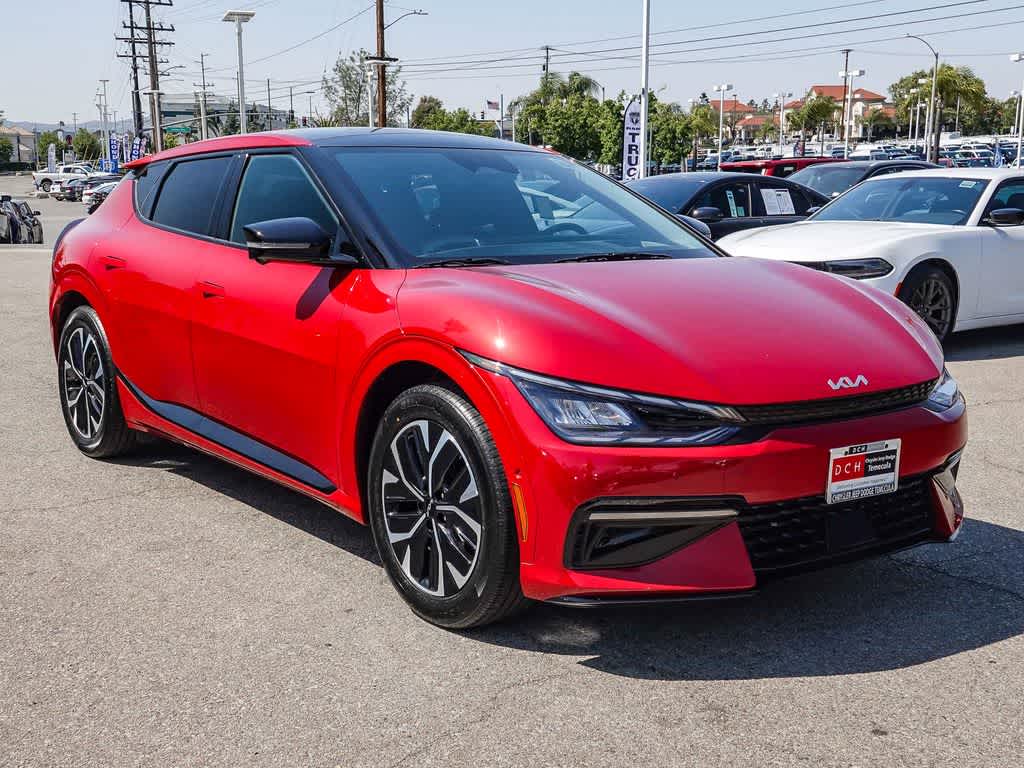 Thumbnail: 2023 Kia EV6 - 3