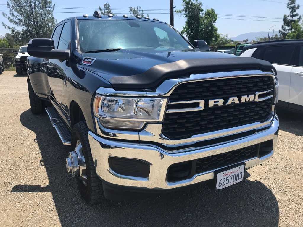 2022 RAM 3500 Tradesman 3