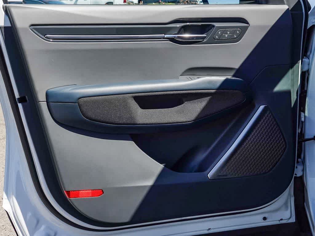 Thumbnail: 2024 Kia EV9 - 19