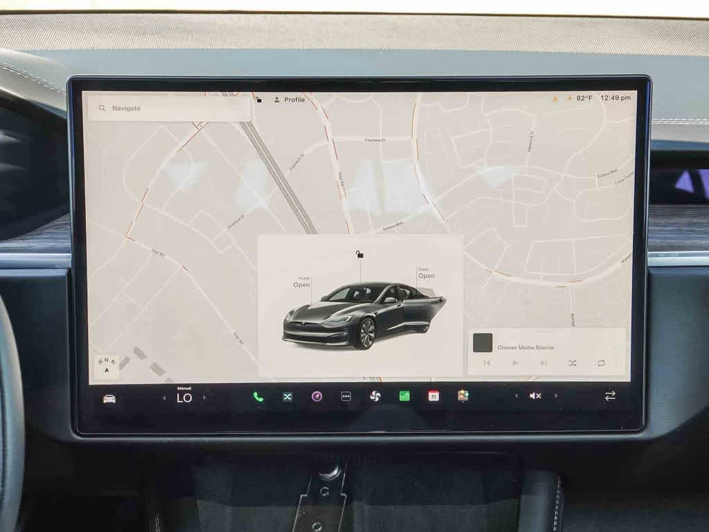 Thumbnail: 2022 Tesla Model S - 10