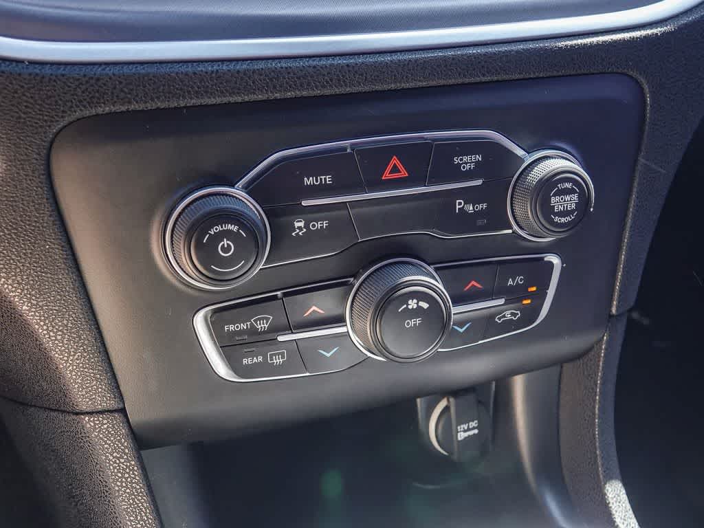 Thumbnail: 2020 Dodge Charger - 21