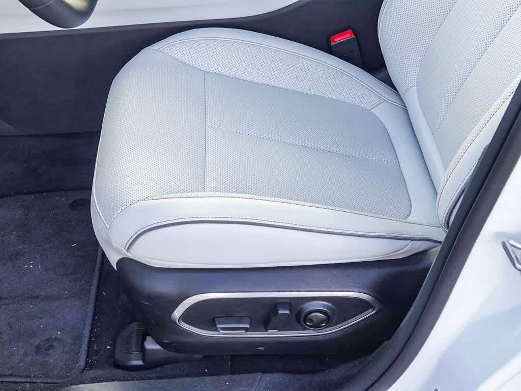 Thumbnail: 2025 Jeep Wagoneer S - 19