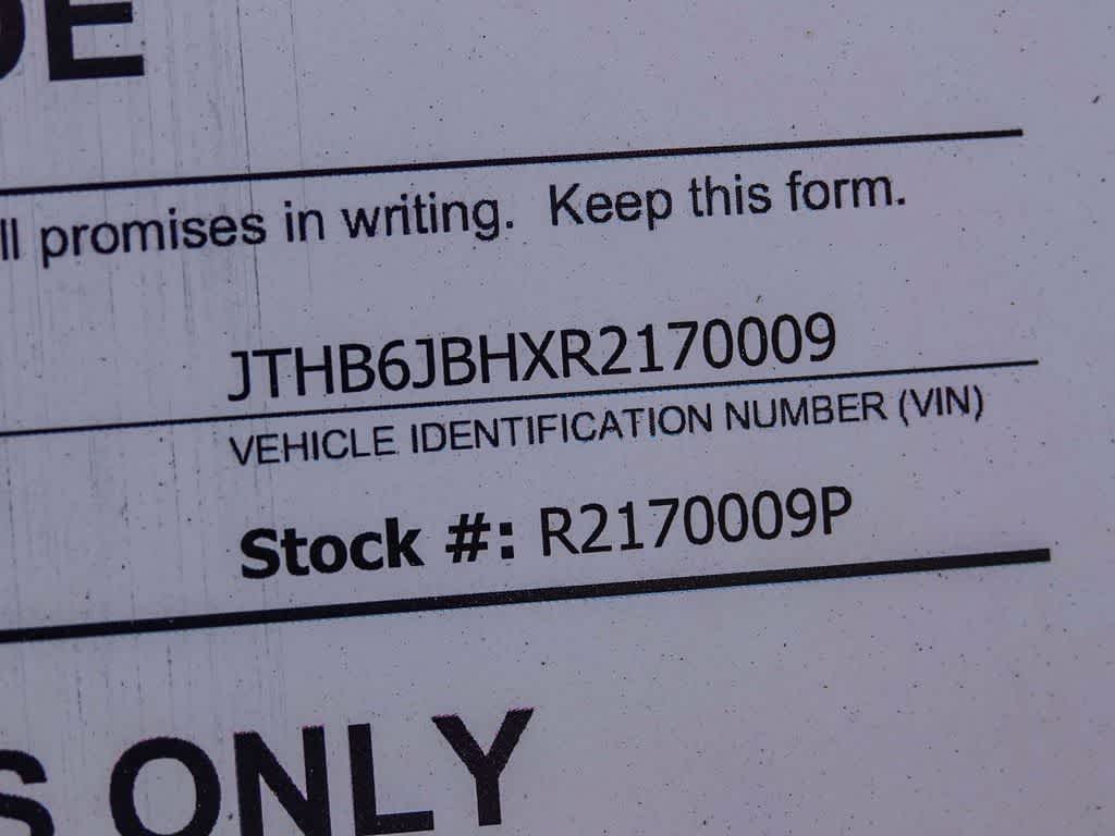 Thumbnail: 2024 Lexus UX - 30