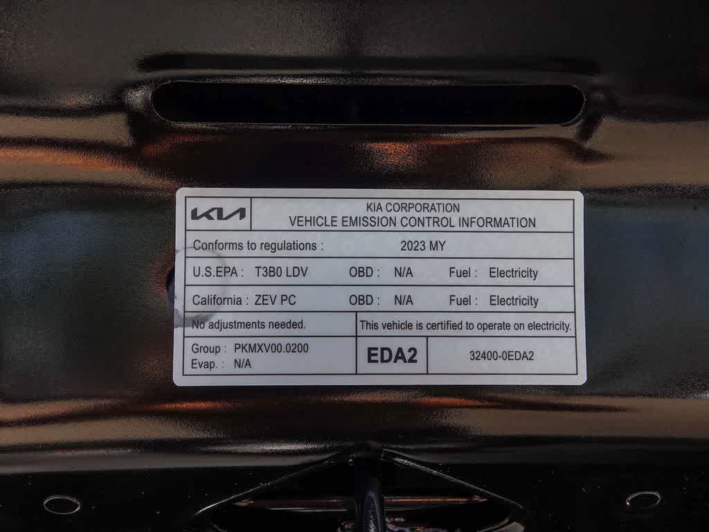 Thumbnail: 2023 Kia Niro - 27