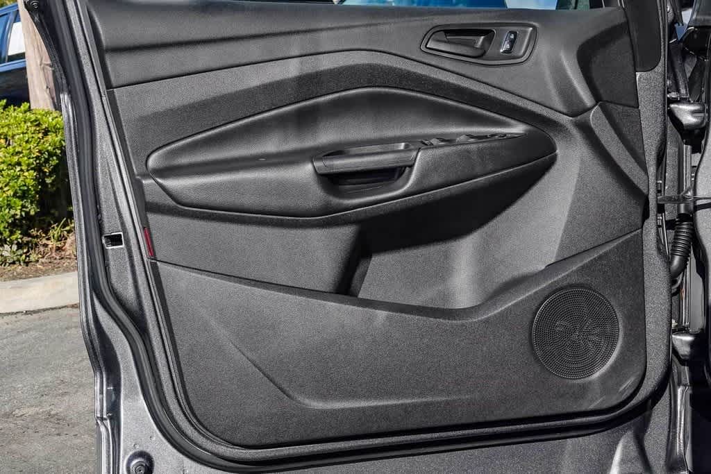 Thumbnail: 2014 Ford Escape - 19