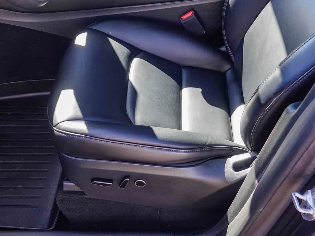 Thumbnail: 2023 Tesla Model Y - 19