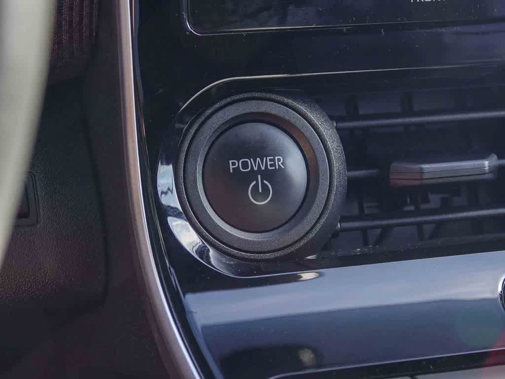 Thumbnail: 2023 Toyota bZ4X - 22