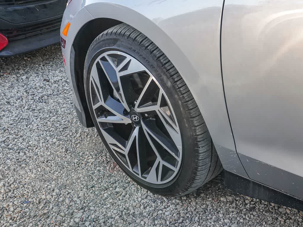 Thumbnail: 2024 Hyundai Ioniq 6 - 20