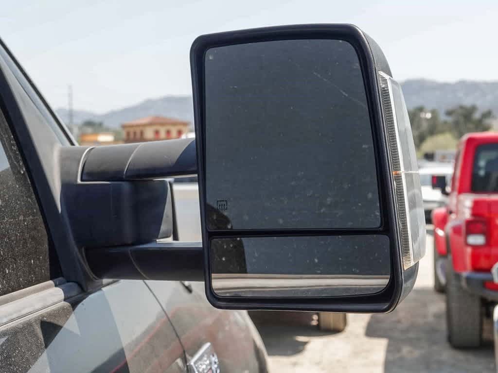 Thumbnail: 2012 Toyota Tundra - 11