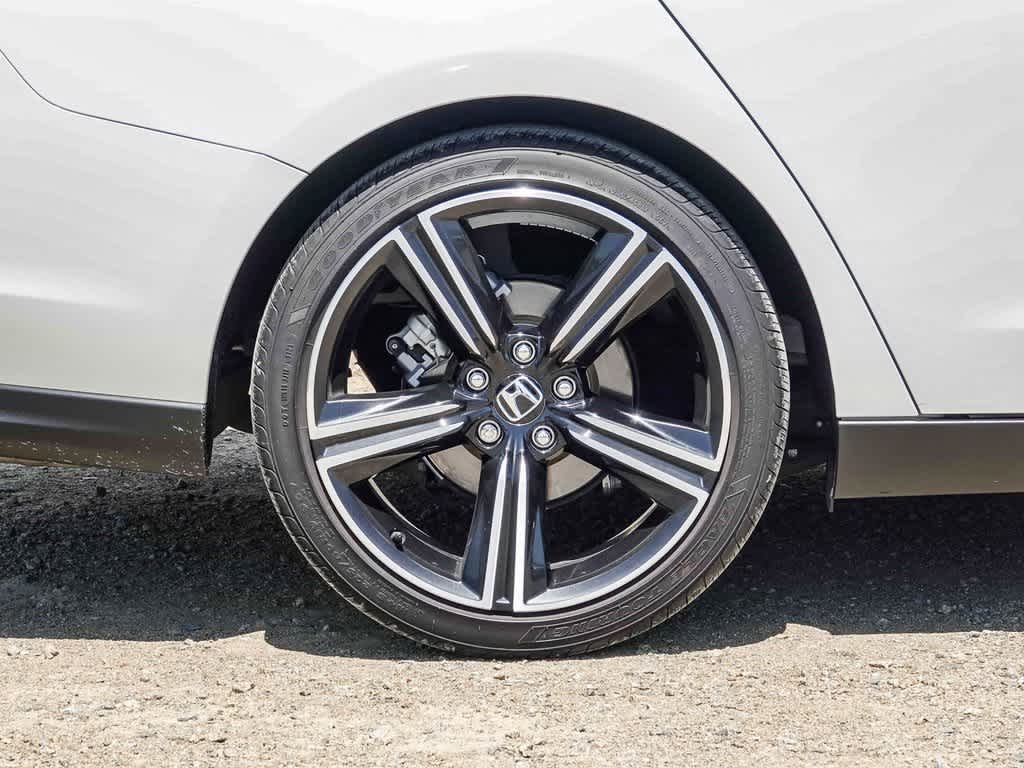 Thumbnail: 2023 Honda Accord - 10