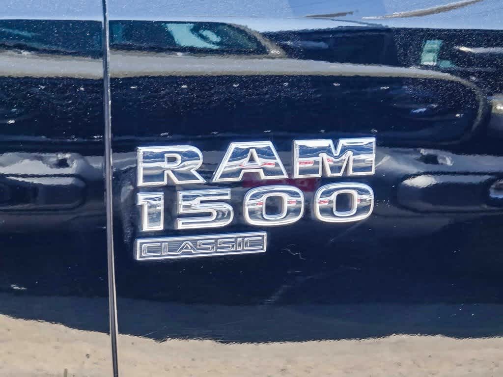 Thumbnail: 2022 RAM 1500 Classic - 10