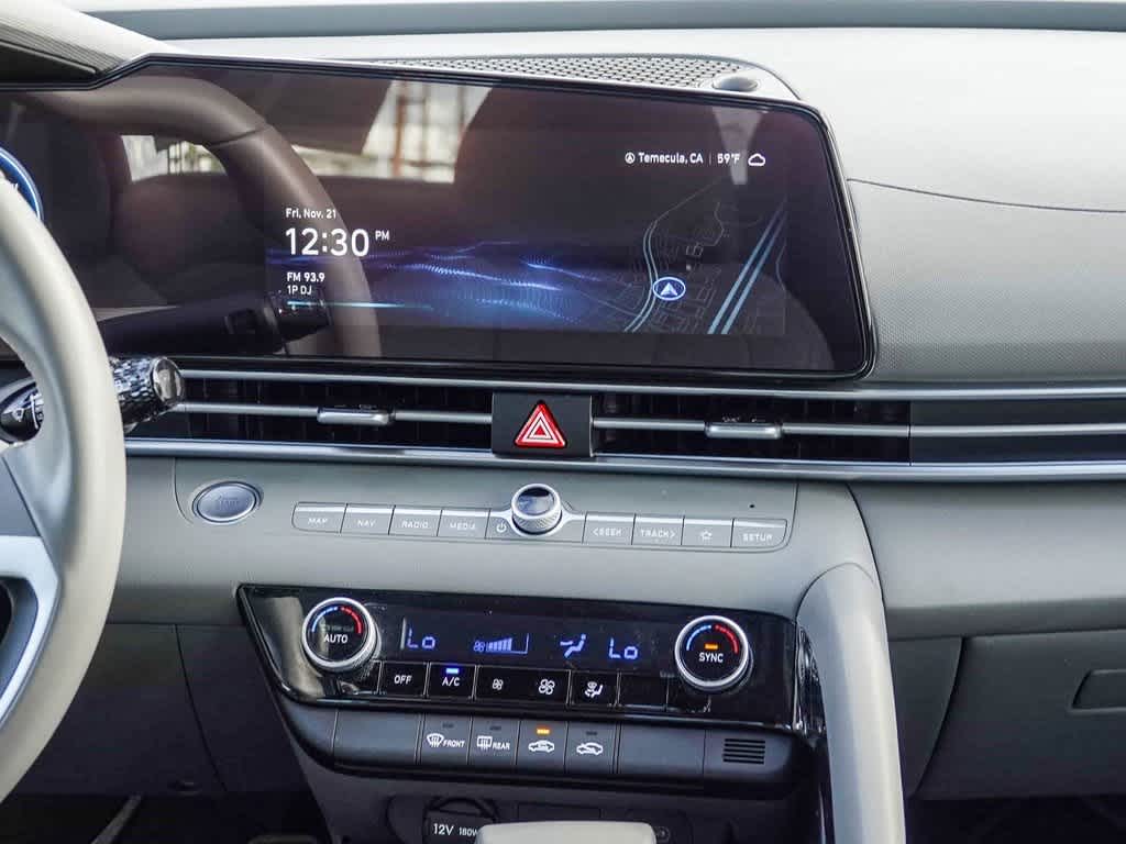 Thumbnail: 2025 Hyundai Elantra - 12