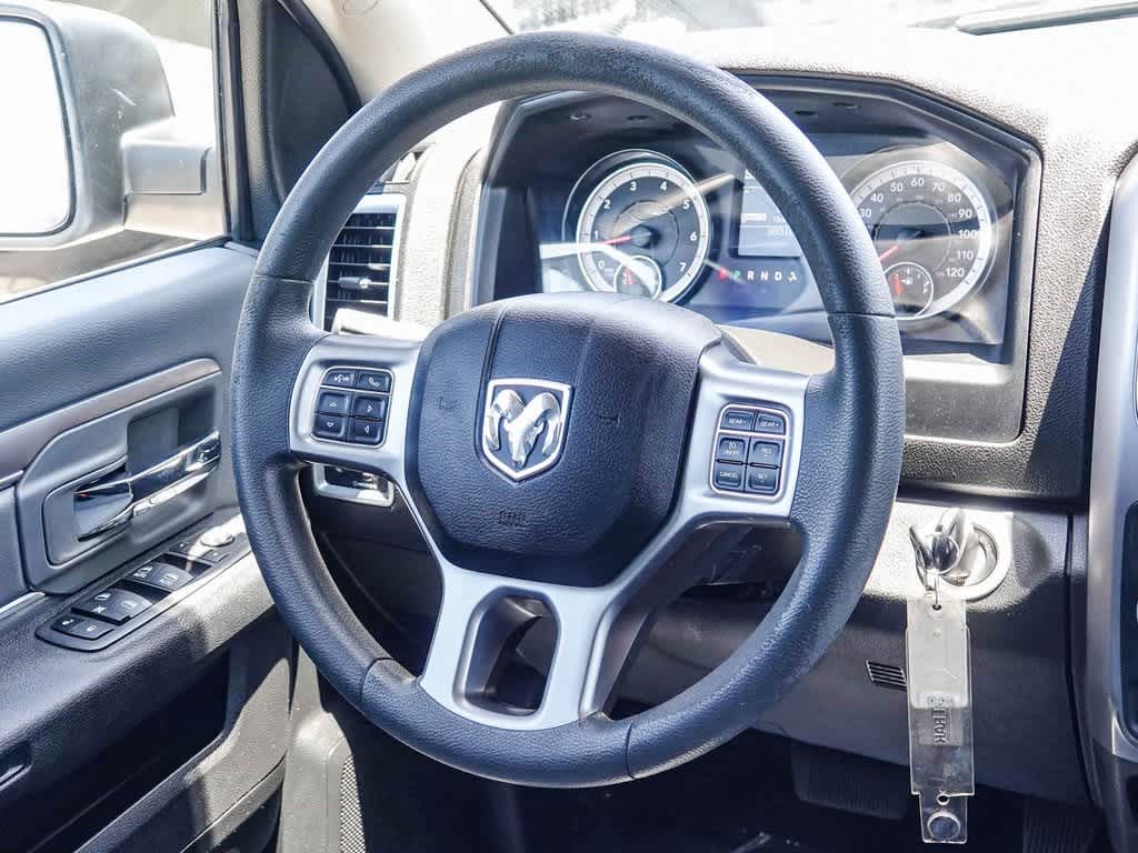 Thumbnail: 2022 RAM 1500 Classic - 14