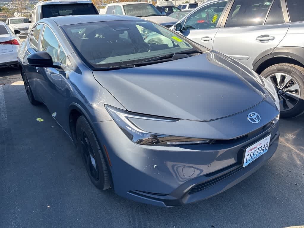Used 2025 Toyota Prius LE Hatchback