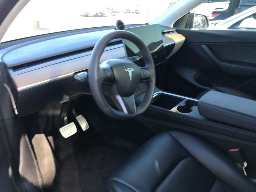 Thumbnail: 2022 Tesla Model Y - 7
