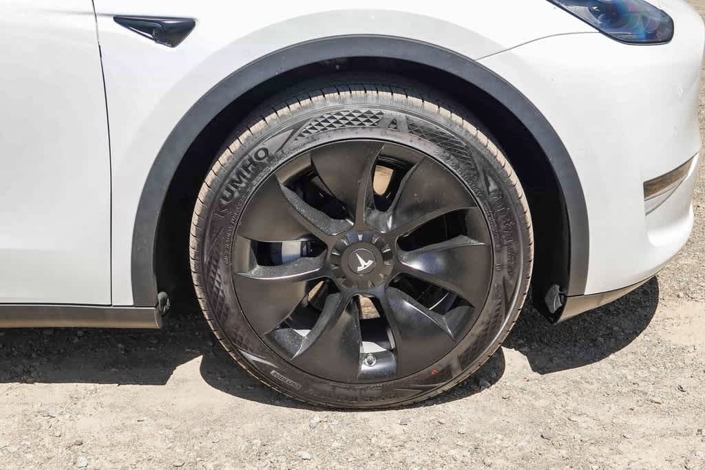 Thumbnail: 2020 Tesla Model Y - 7