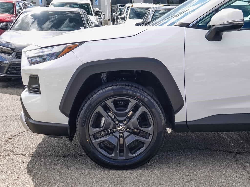 Thumbnail: 2023 Toyota RAV4 - 9