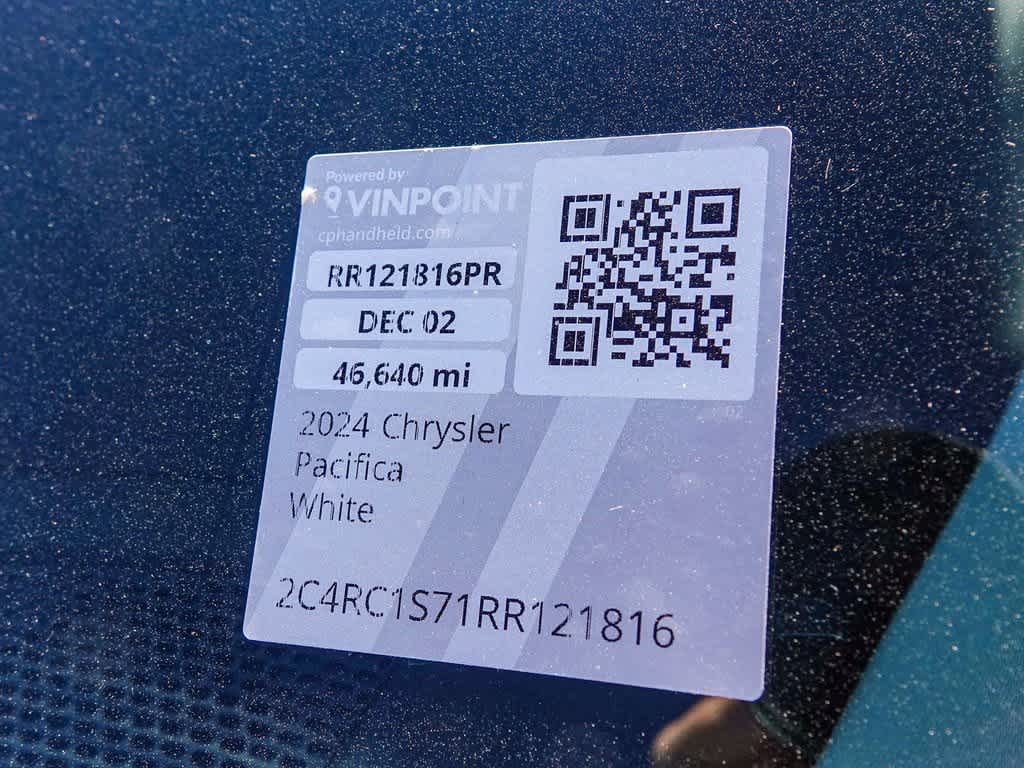 Thumbnail: 2024 Chrysler Pacifica - 27