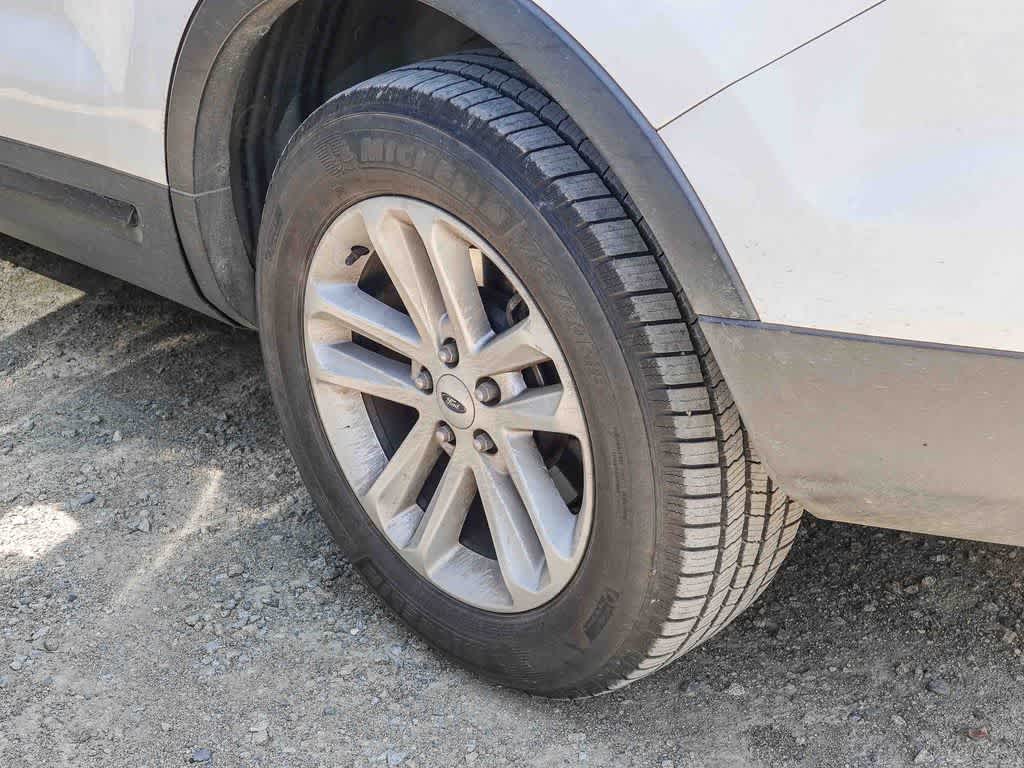 Thumbnail: 2017 Ford Explorer - 14