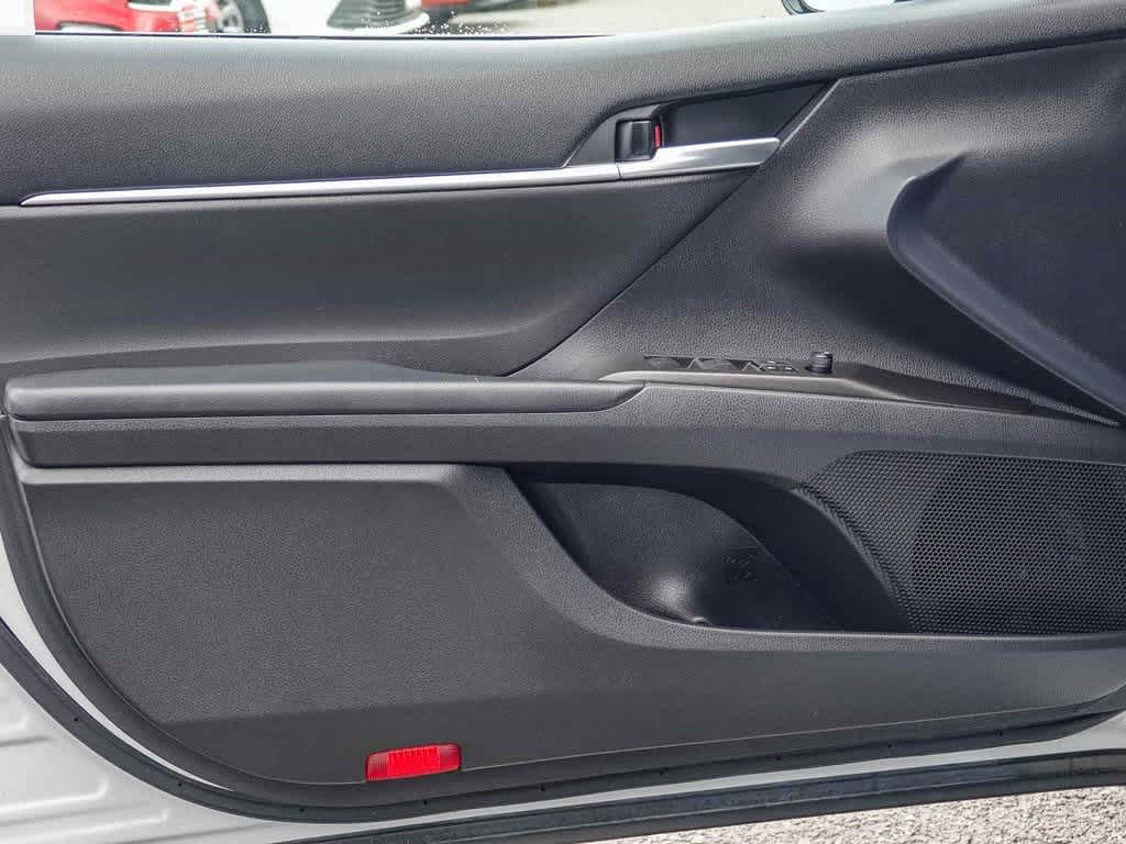 Thumbnail: 2023 Toyota Camry - 19